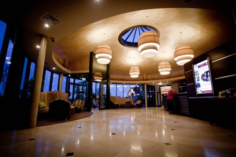 Cootehill Errigal Country House Hotel מראה חיצוני תמונה